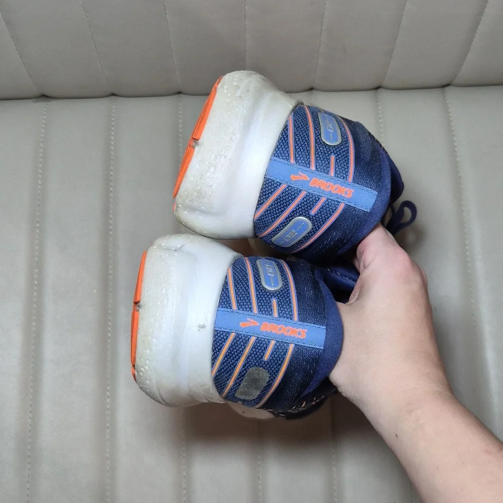 Men's Athletic Running Shoes - Navy with Orange Accents 10.5